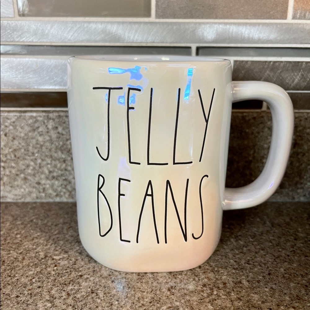 🐰 Rae Dunn JELLY BEANS iridescent mug
